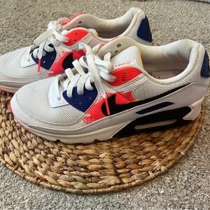 Womens Nike Air Max Sneakers Brushstroke Pack Sneakers White 10.5